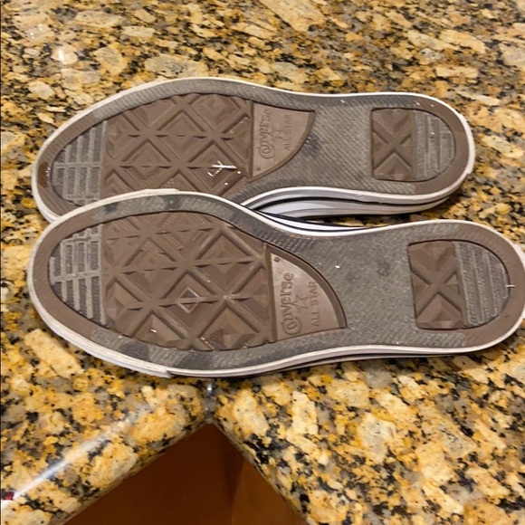 Converse - Picture 4 of 4